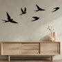 Wallity Crow Escultura de Pared de Metal con Diseño de Aves
